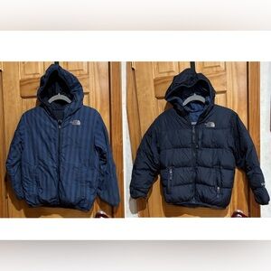 The North Face Boys' Medium Reversible Puffer Jacket - Blue Striped/Solid Navy